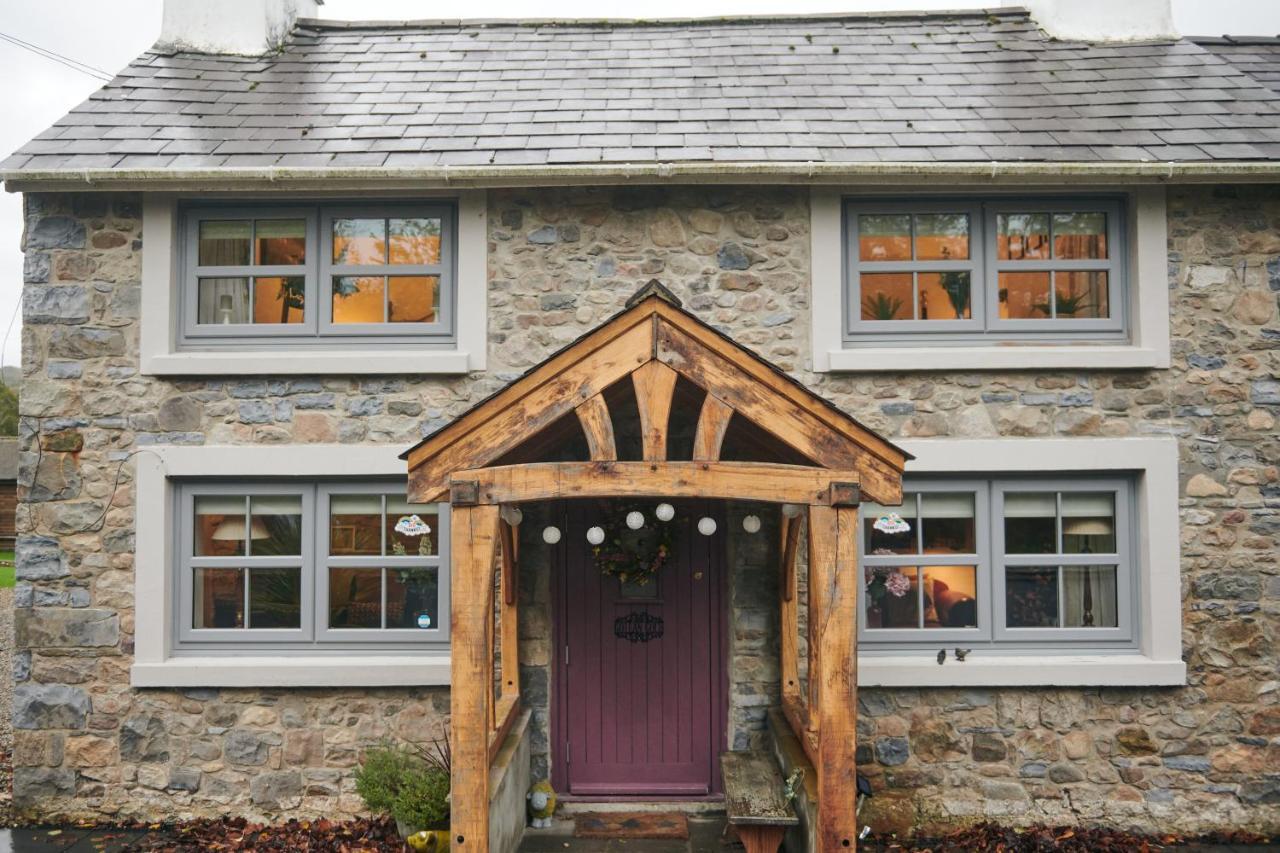 Goilan Goch Villa Llandeilo Exterior photo